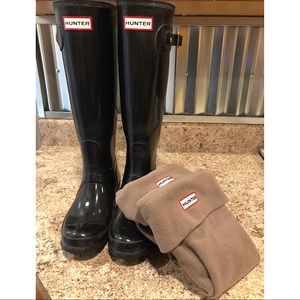 Black Gloss Hunter Boots and Sock Inserts